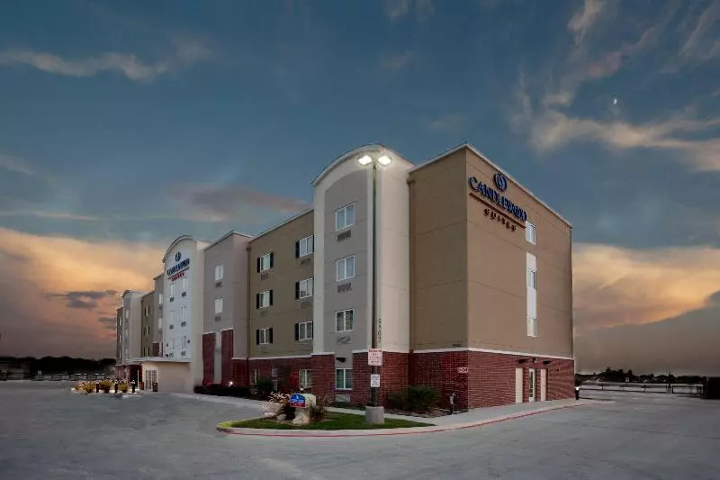 Candlewood Suites San Antonio Nw Near Seaworld, An Ihg