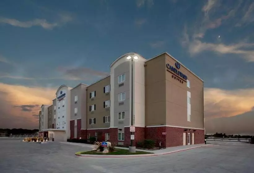 Candlewood Suites San Antonio Nw Near Seaworld, An Ihg