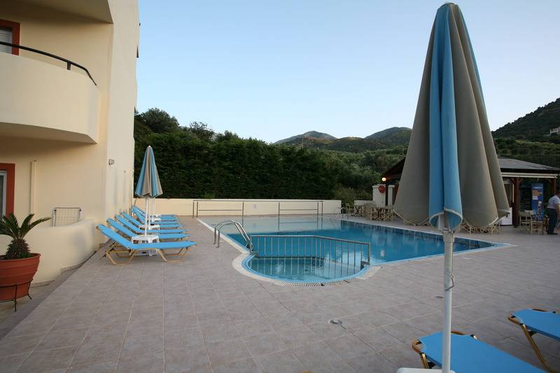 Elpis Studio Apartments