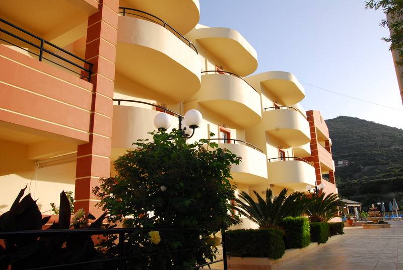 Elpis Studio Apartments