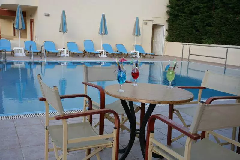 Elpis Studio Apartments