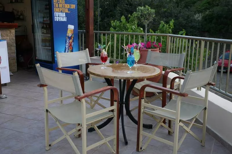 Elpis Studio Apartments