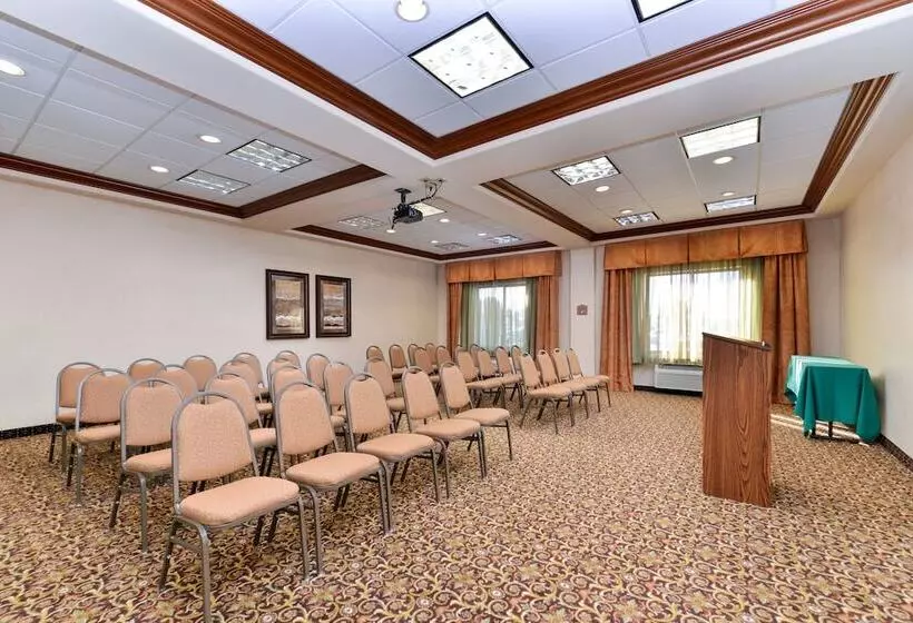 Holiday Inn Express Hotel & Suites Las Cruces, An Ihg