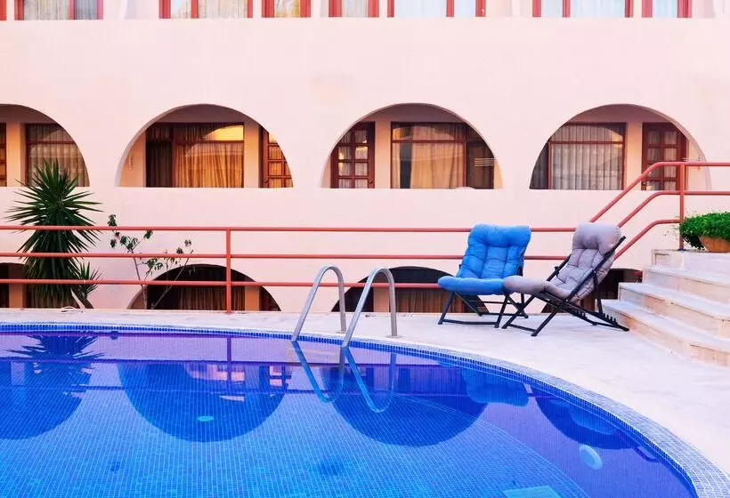 בית מלון כפרי Club Aquarium