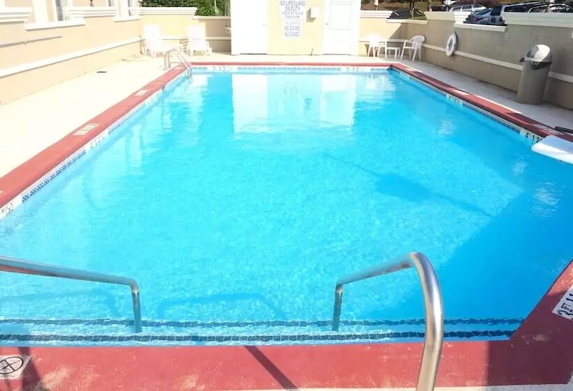 בית מלון כפרי Comfort Inn & Suites Greenwood Near University