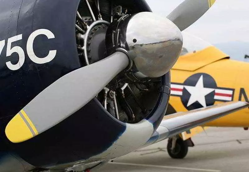 Отель Courtyard By Marriott Fayetteville