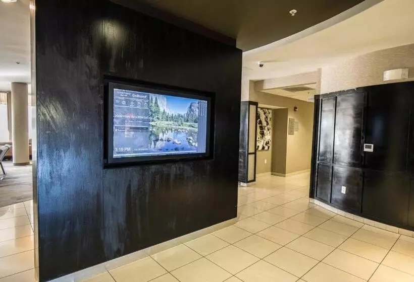 ホテル Courtyard By Marriott Merced