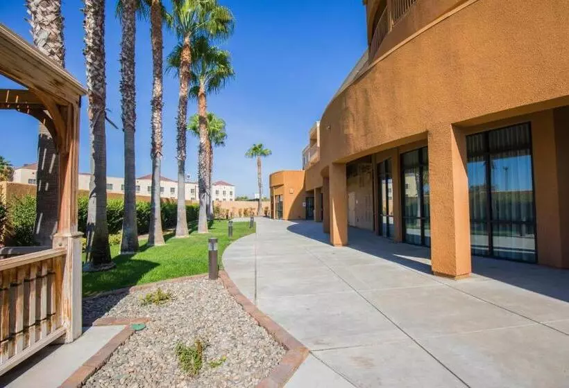ホテル Courtyard By Marriott Merced
