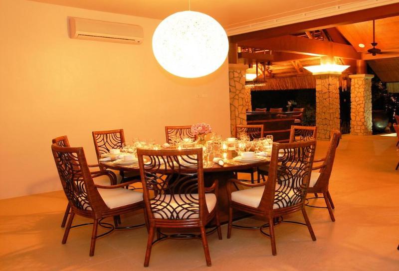 Hotel Eskaya Beach Resort And Spa