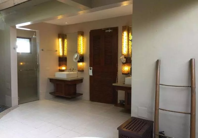 ホテル Eskaya Beach Resort And Spa