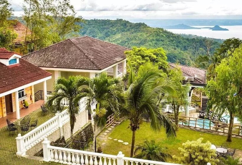 هتل Estancia Resort