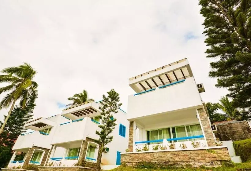 هتل Estancia Resort