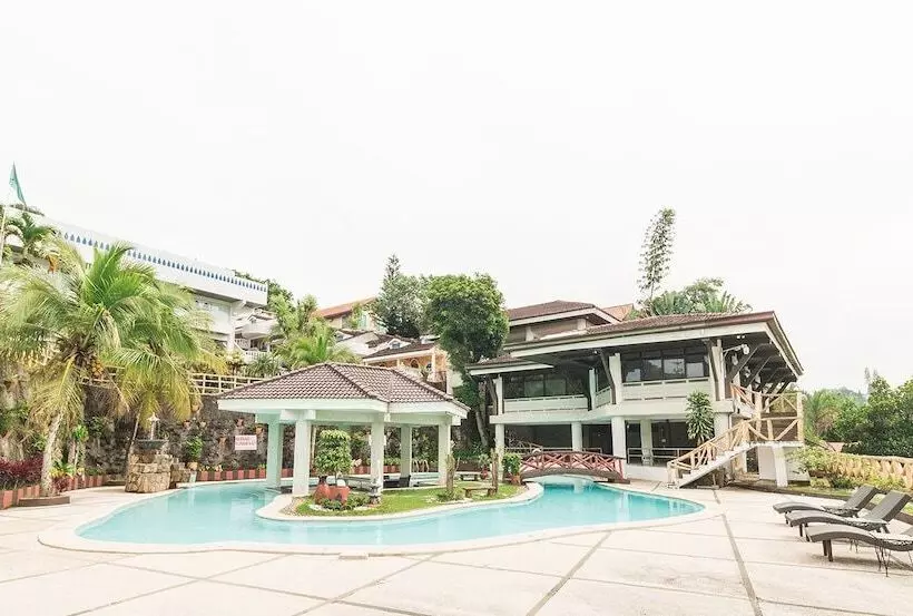 هتل Estancia Resort