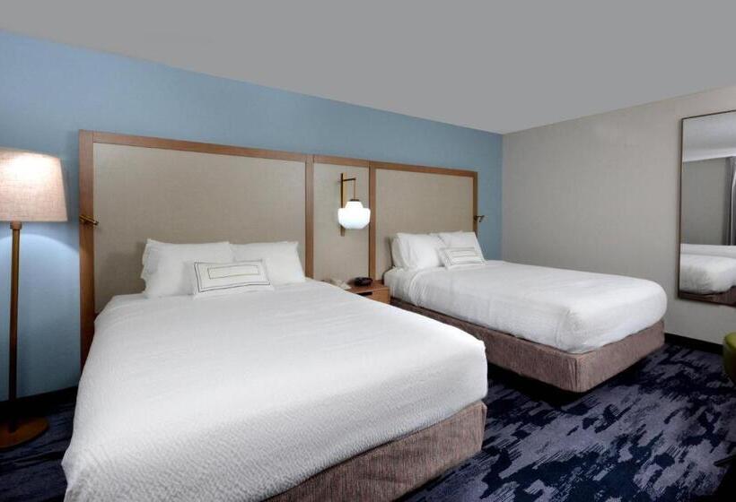 בית מלון כפרי Fairfield Inn Greensboro Airport
