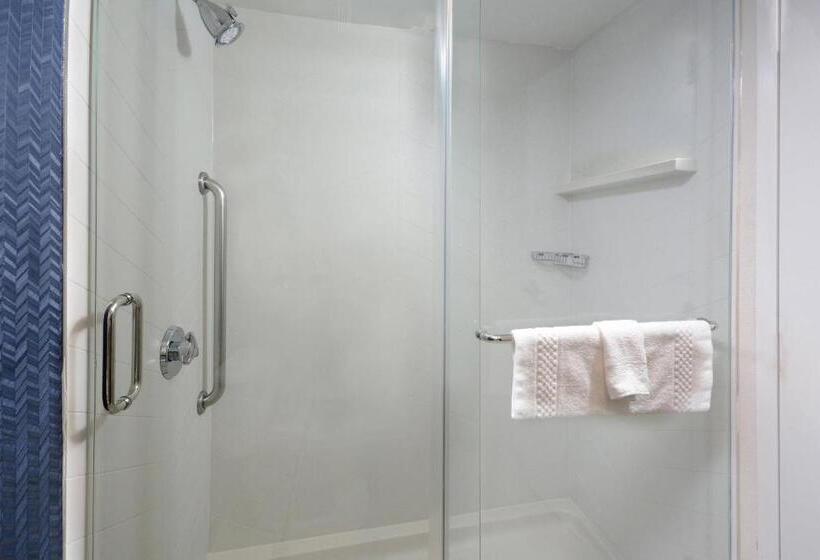 בית מלון כפרי Fairfield Inn Greensboro Airport