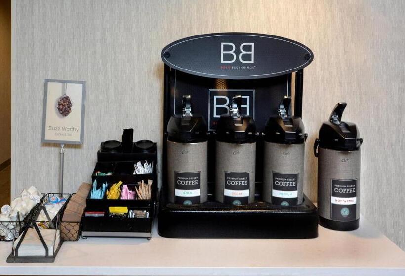 בית מלון כפרי Fairfield Inn Greensboro Airport