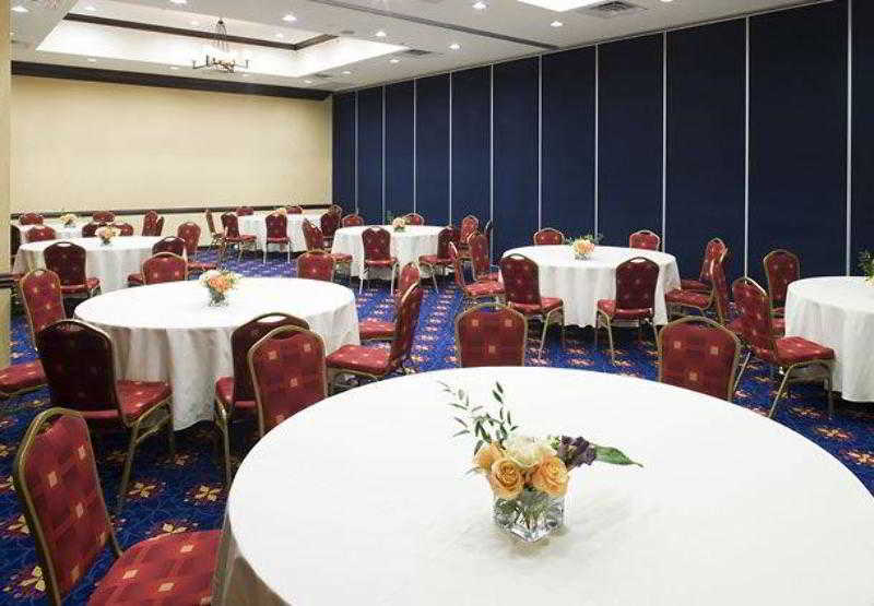 فندق Fairfield Inn & Suites Houston Intercontinental Airport