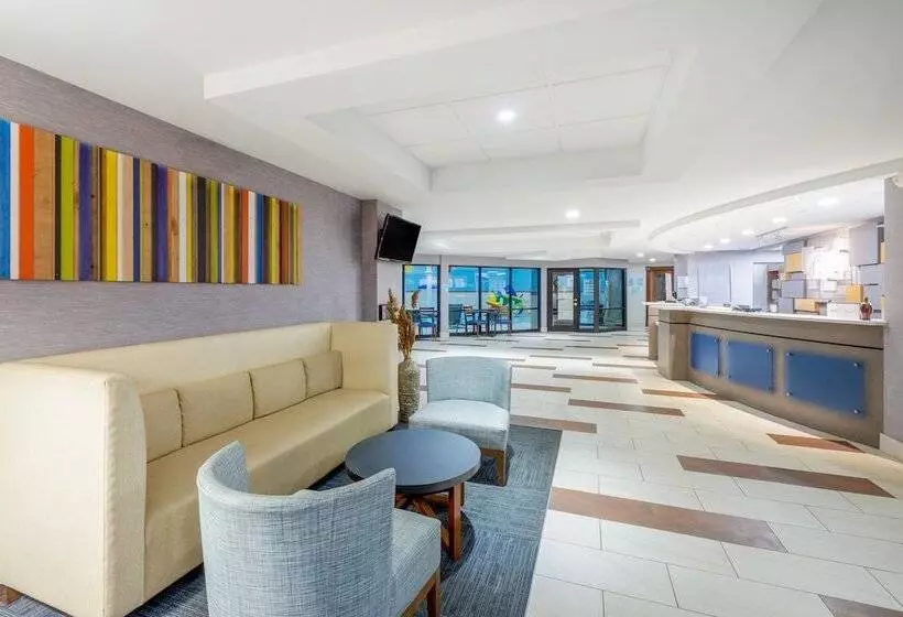 Holiday Inn Express Hotel & Suites Erie An Ihg