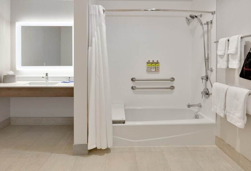 Holiday Inn Express Hotel & Suites Oklahoma City West Yukon, An Ihg