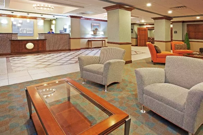 Holiday Inn Express Hotel And Suites Petersburg Fort Lee, An Ihg