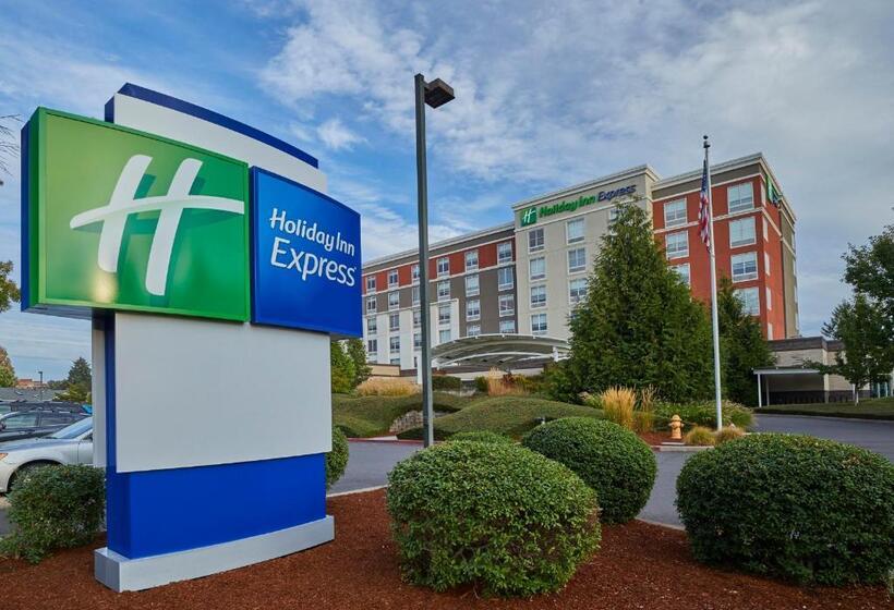 Отель Holiday Inn Express : Eugene Springfield, An Ihg