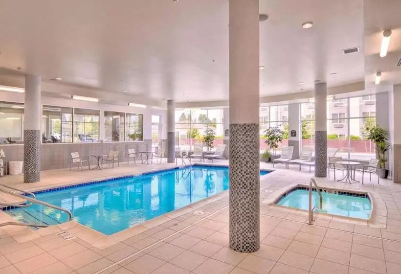 ホテル Holiday Inn Express : Eugene Springfield, An Ihg