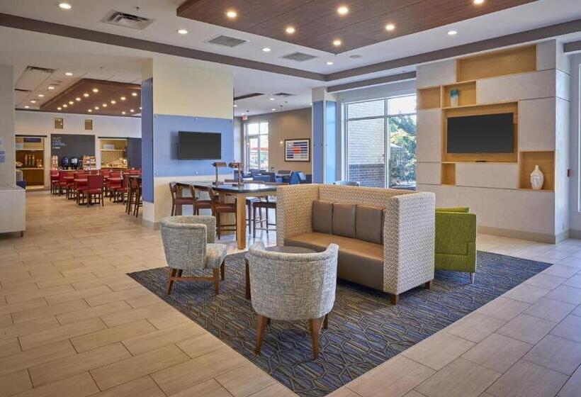 Отель Holiday Inn Express : Eugene Springfield, An Ihg
