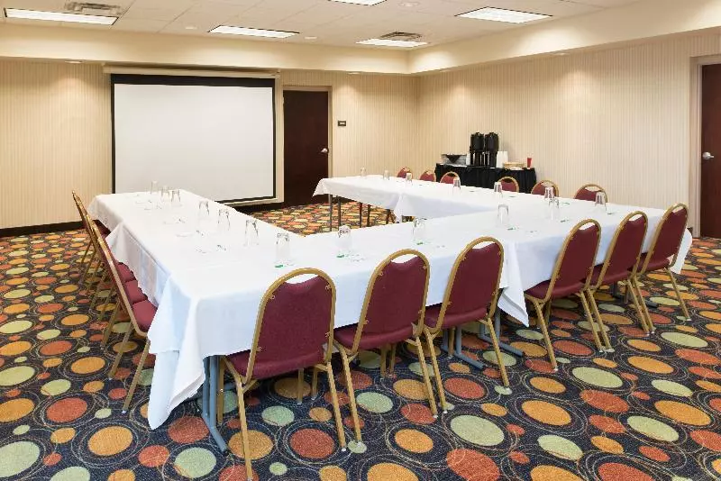 فندق Holiday Inn Toledo   Maumee I 80/90, An Ihg