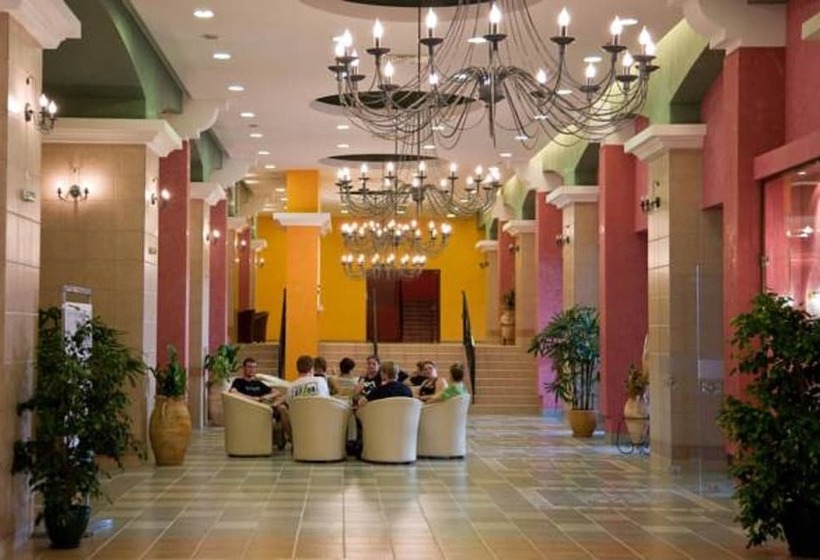 هتل Hrizantema All Inclusive