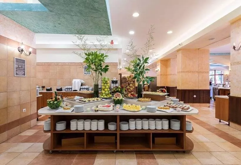 Hotel Hrizantema  All Inclusive