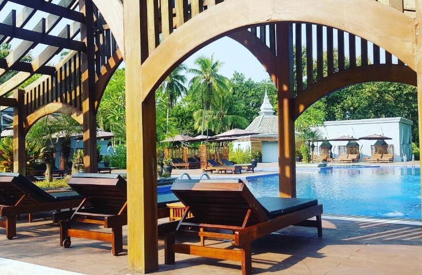 هتل Le Palais Juliana