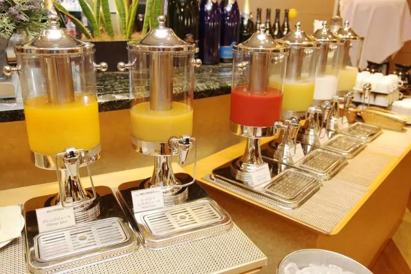 Отель Mielparque Osaka