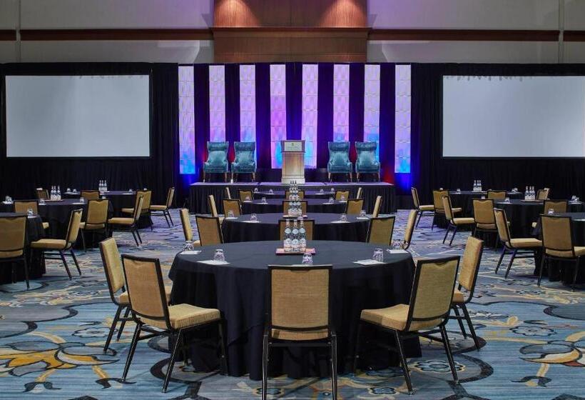 Renaissance Montgomery Hotel & Spa At The Convention Center