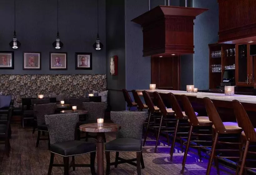 Renaissance Montgomery Hotel & Spa At The Convention Center