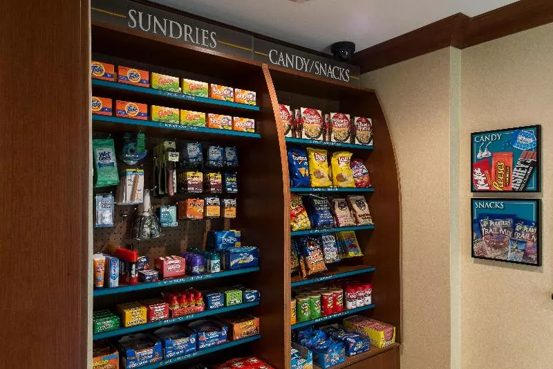 Отель Staybridge Suites Harrisburg Hershey, An Ihg