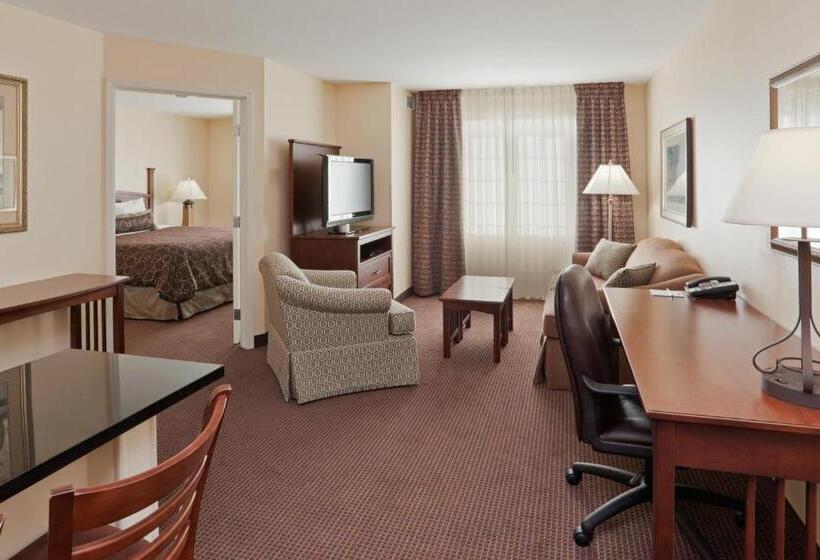 Отель Staybridge Suites Rocklin Roseville Area, An Ihg