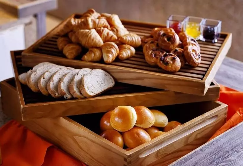 The Royal Park Hotel Kyoto Sanjo