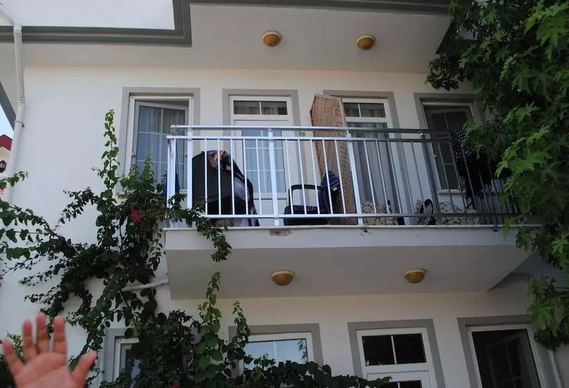 בית מלון כפרי Tugay