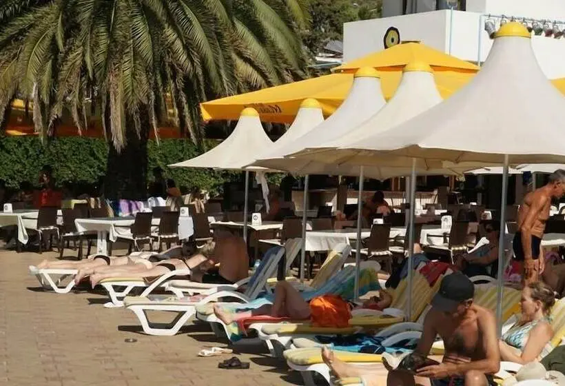 Oscar Seaside & Spa Hotel by Club Aquarium