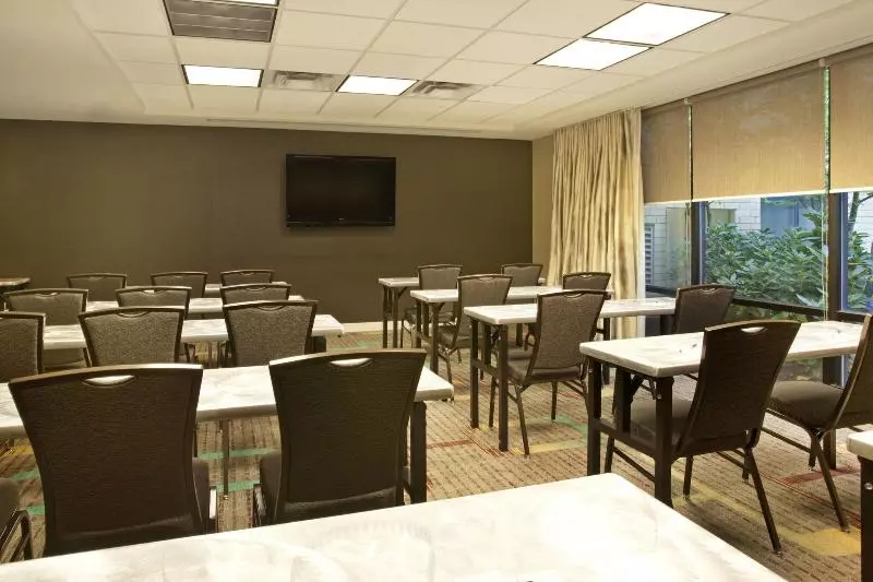 Residence Inn By Marriott Portland Airport At Cascade Station