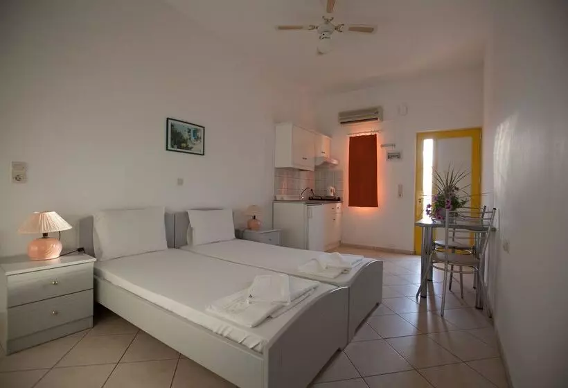 Cosmi Apts Gouves By Estia