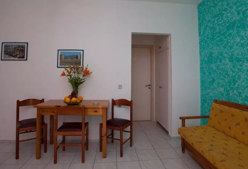 Cosmi Apts Gouves By Estia