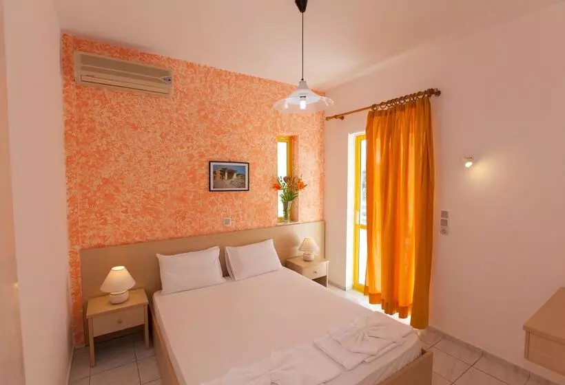 Cosmi Apts Gouves By Estia