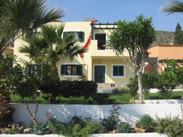 ホテル Sunrise Apartments Koutouloufari