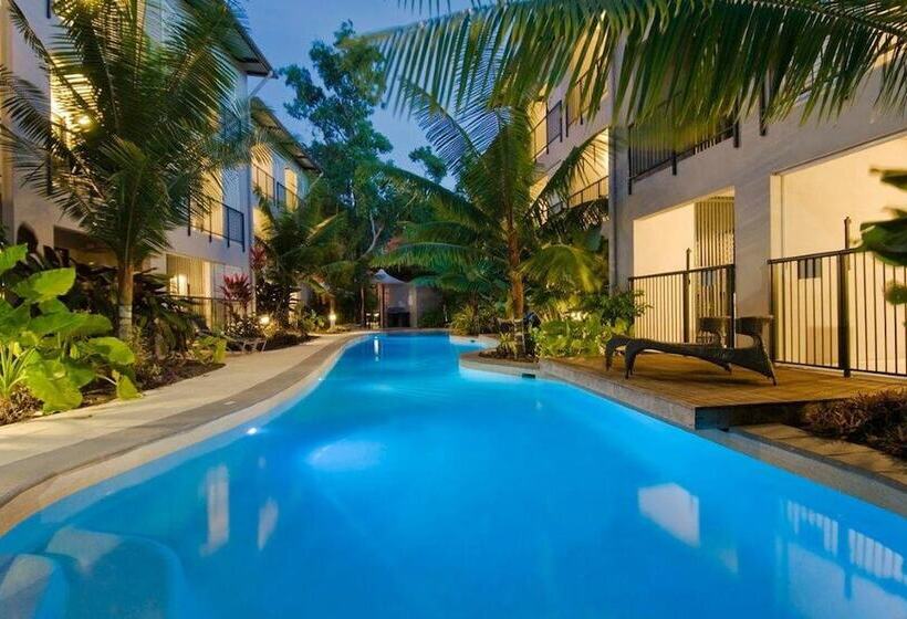 בית מלון כפרי Blue Lagoon Resort