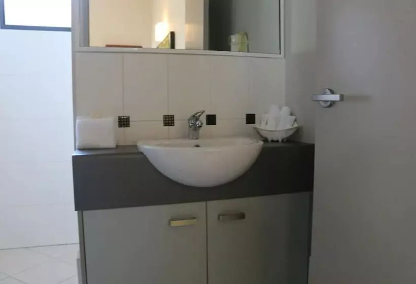 호텔 Blue Lagoon Resort