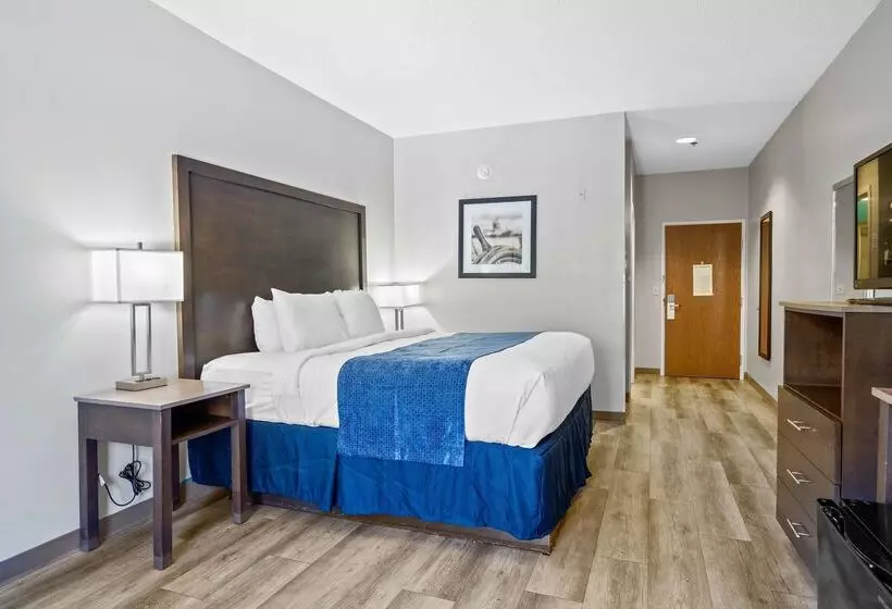 Отель Blue Water Inn & Suites, Bw Signature Collection