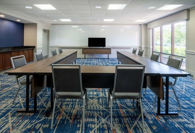 Отель Hampton Inn Harriman Woodbury