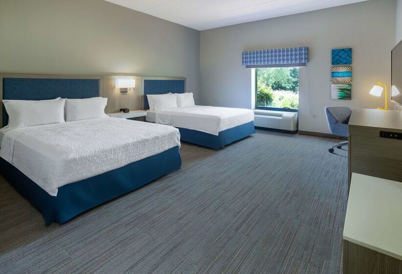 Отель Hampton Inn Harriman Woodbury