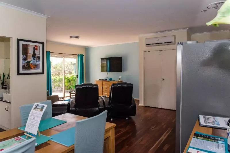 هتل Mclaren Vale Studio Apartments